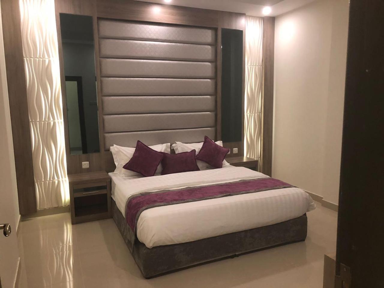 Hotel Almakan 108 4*