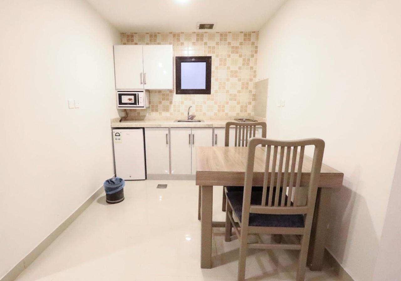 Hotel Almakan 108 4*