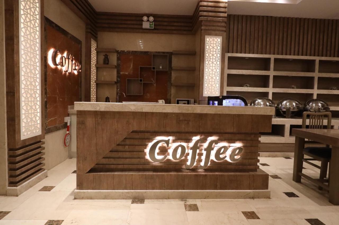 Hotel Almakan 108 4*