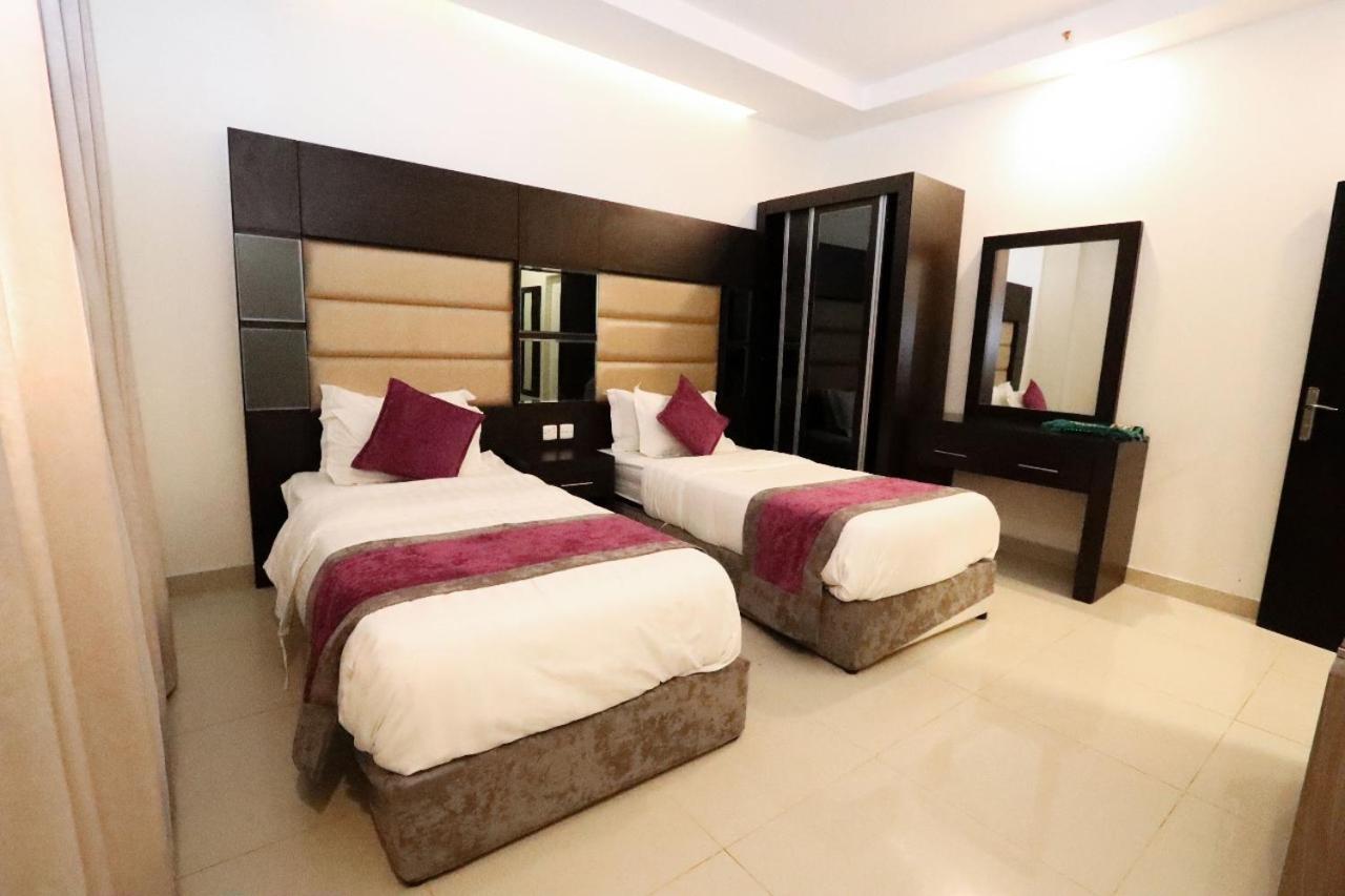 Almakan 108 Hotel 4*